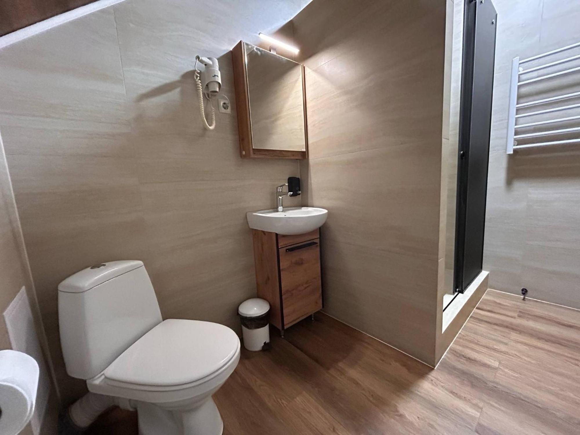 Ethno Complex Ukrayinske Selo Hotel Buzovaya Ngoại thất bức ảnh