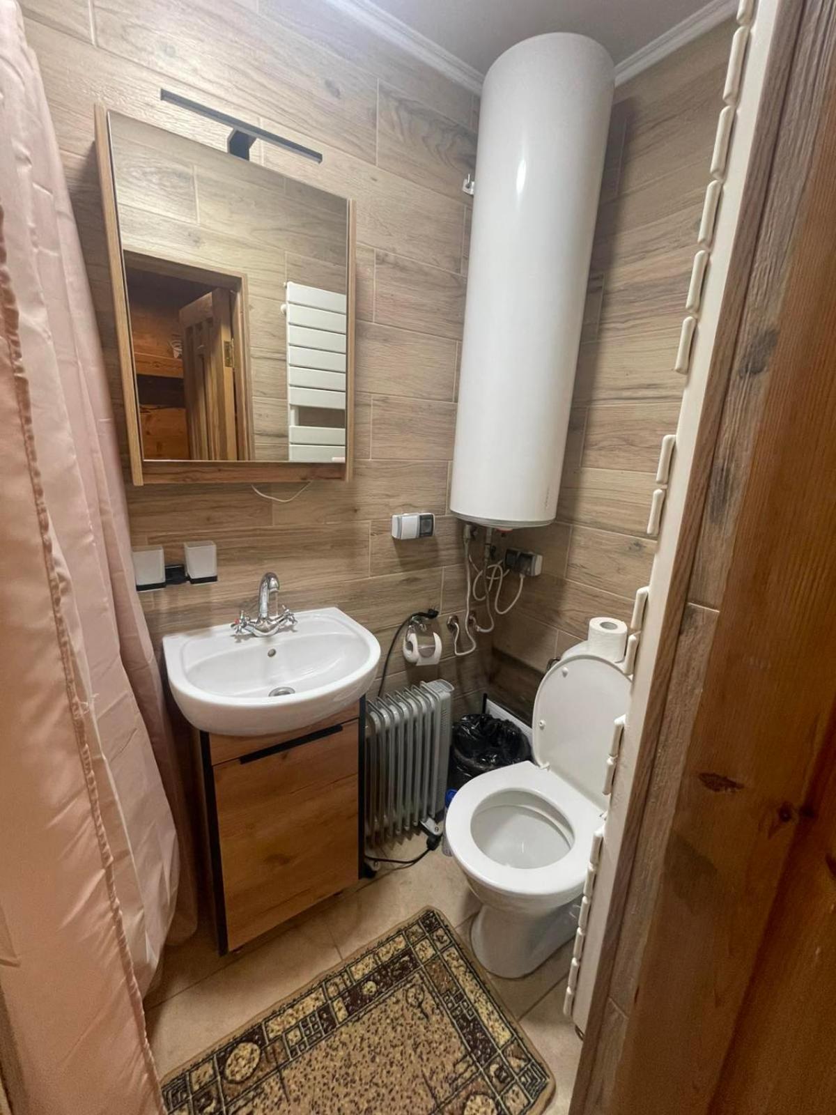 Ethno Complex Ukrayinske Selo Hotel Buzovaya Ngoại thất bức ảnh